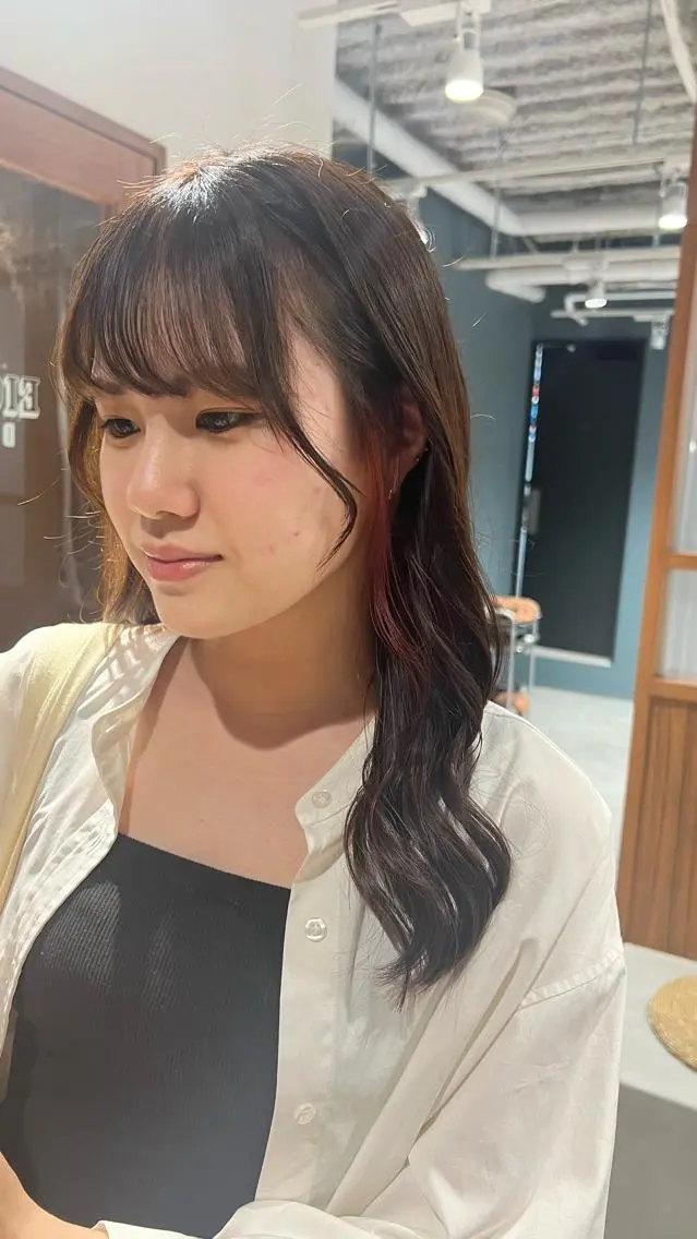 カラー ブリーチ ダブルカラー イヤリングカラー ブリーチなしカラー ピンクカラー 🎀夏秋/レイヤー/ 透明感カラー🎀のヘアスタイル