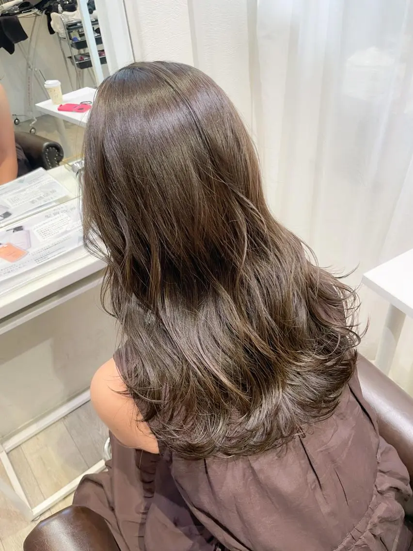 ロング カラー カット ヘアカラー Grand Link （グランリンク）のヘアスタイル