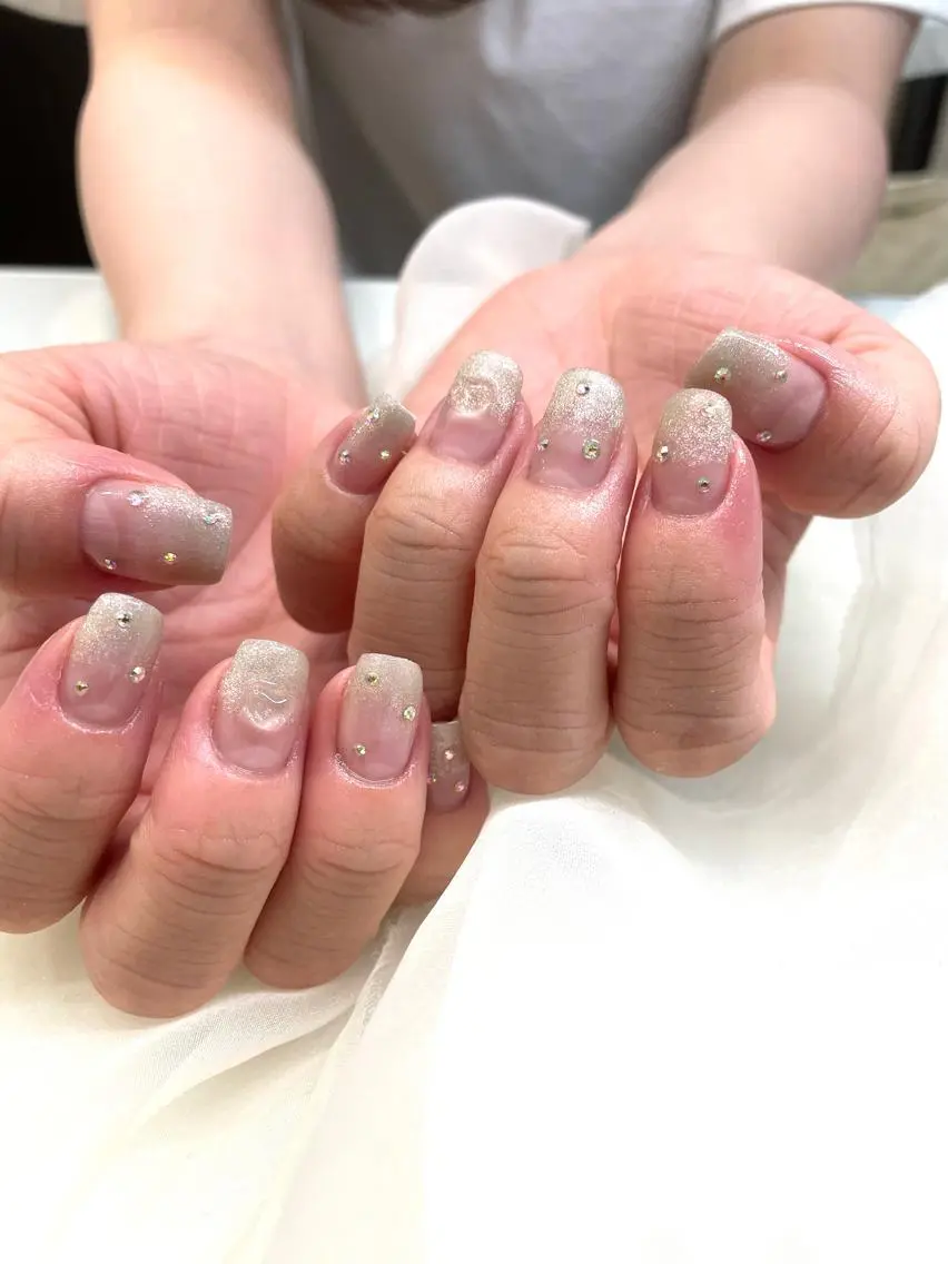 ネイル グラデーション マグネットネイル salon te.のネイルデザイン