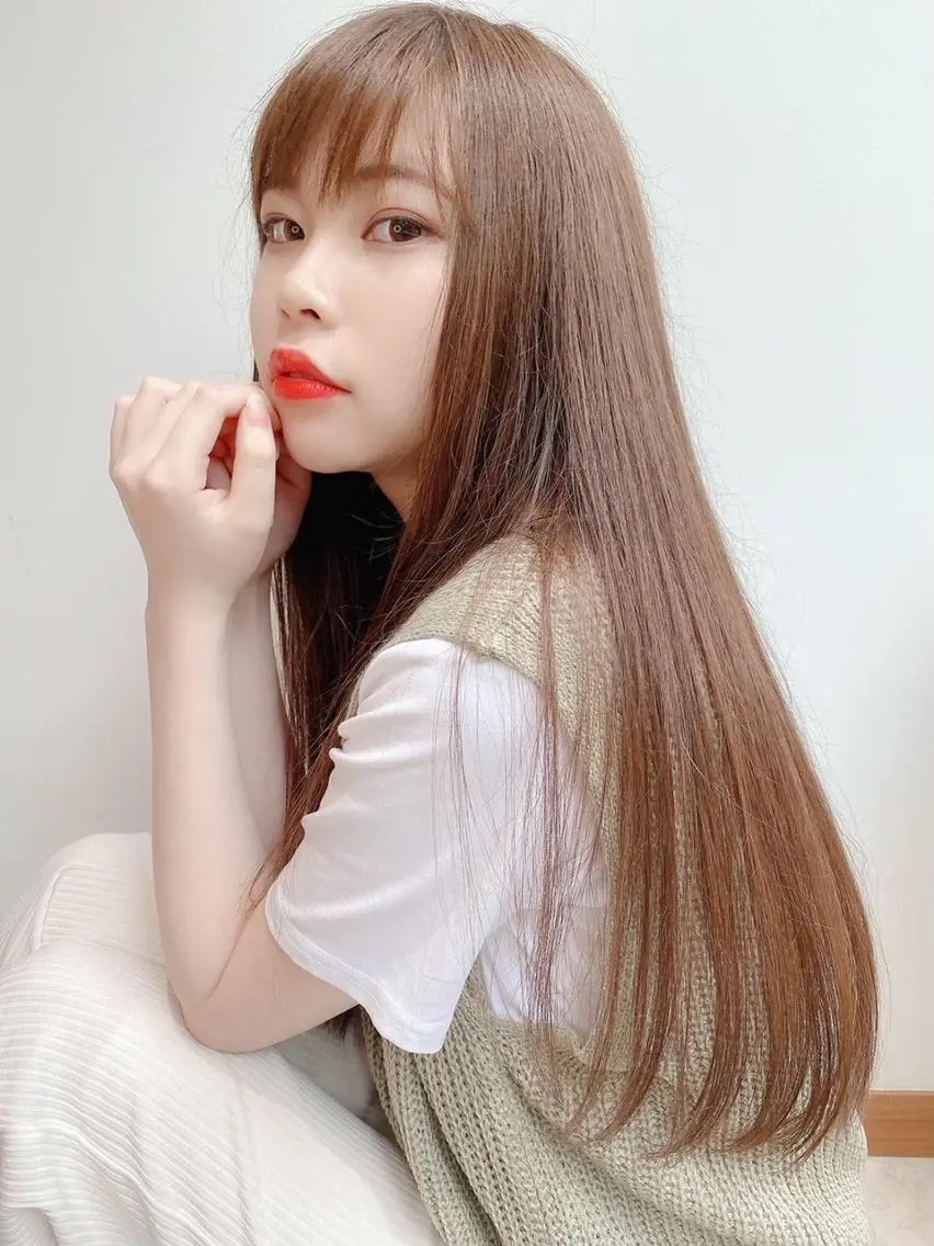 ロング カラー カット トリートメント 小森 綾のヘアスタイル