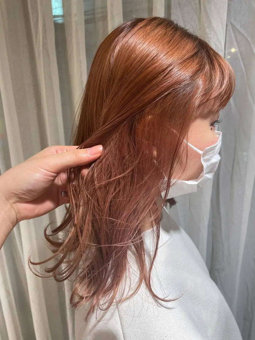 セミロング カラー ヘアアレンジ ヘアカラー ハイトーンピンク🍑 ブリーチ🍑RINAのヘアスタイル