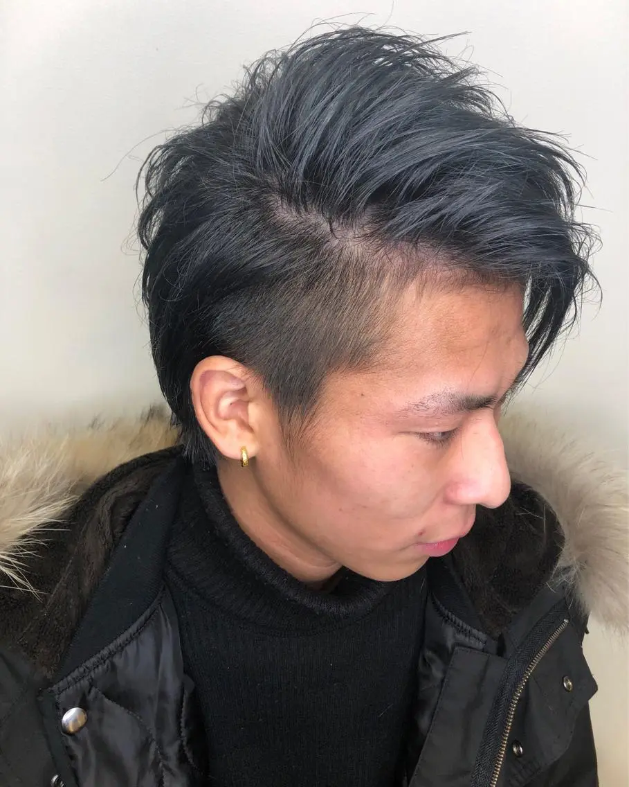 ミディアム カラー メンズ メンズハイライト ブルーカラー ブルージュ デザインカラー ダブルカラー メンズヘア特化 崎田 成人のヘアスタイル