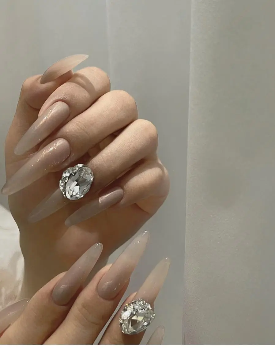 ネイル アートネイル 韓国ネイル マットネイル ミラーネイル ニュアンスネイル 💕D.d nail Hideyo🌸のネイルデザイン