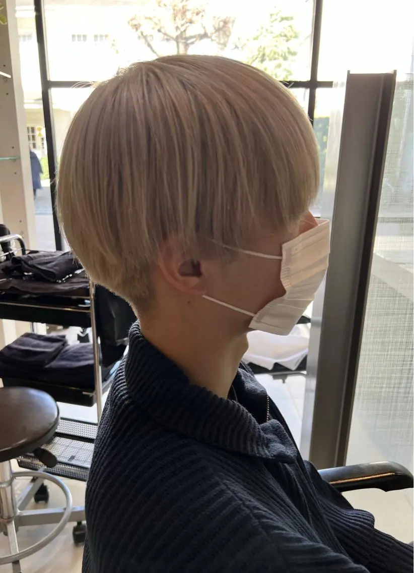 メンズ ハイライト特化小澤 奈津美のヘアスタイル