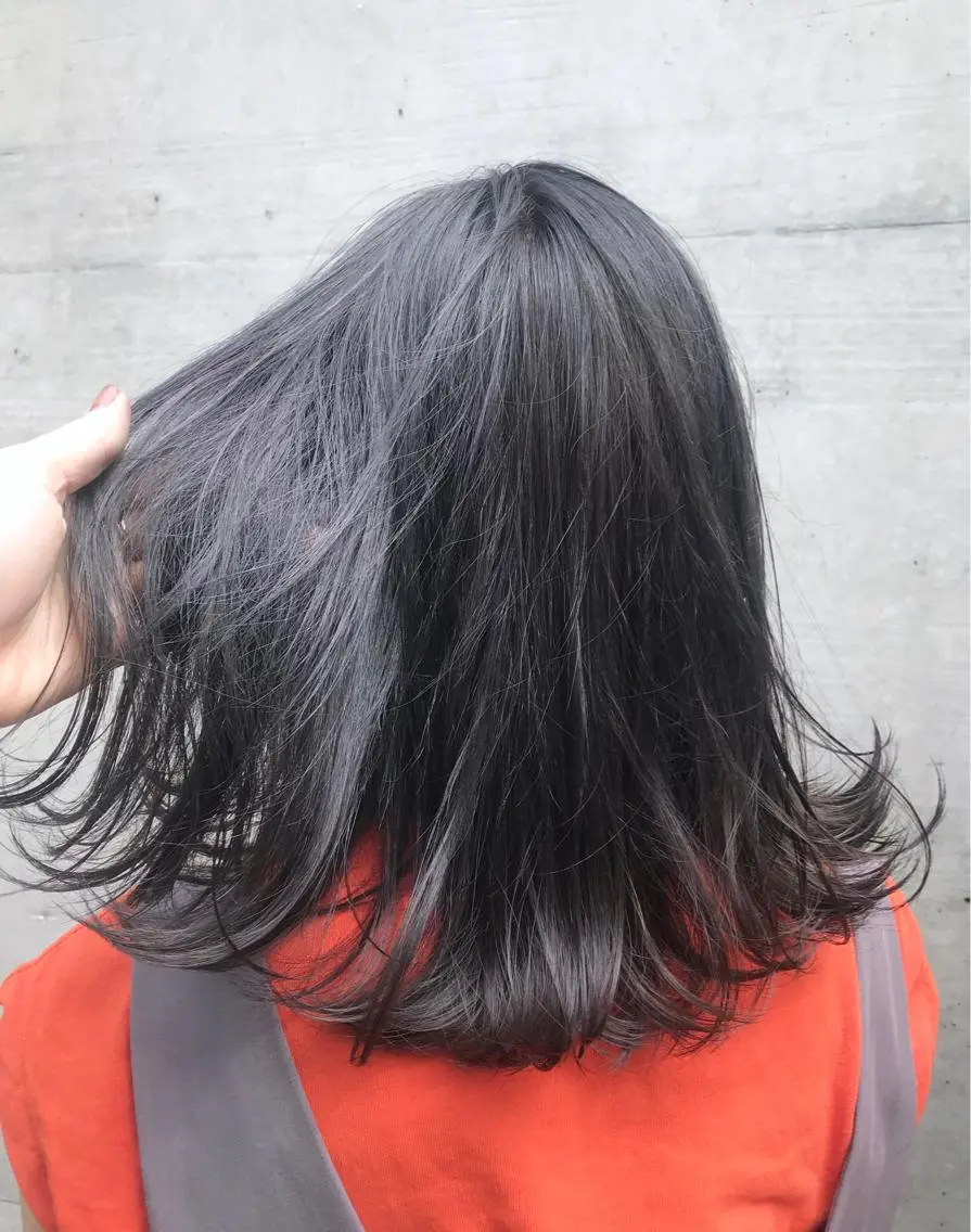 セミロング カラー ブリーチ 色落ちまでキレイに! !女性サロンのヘアスタイル