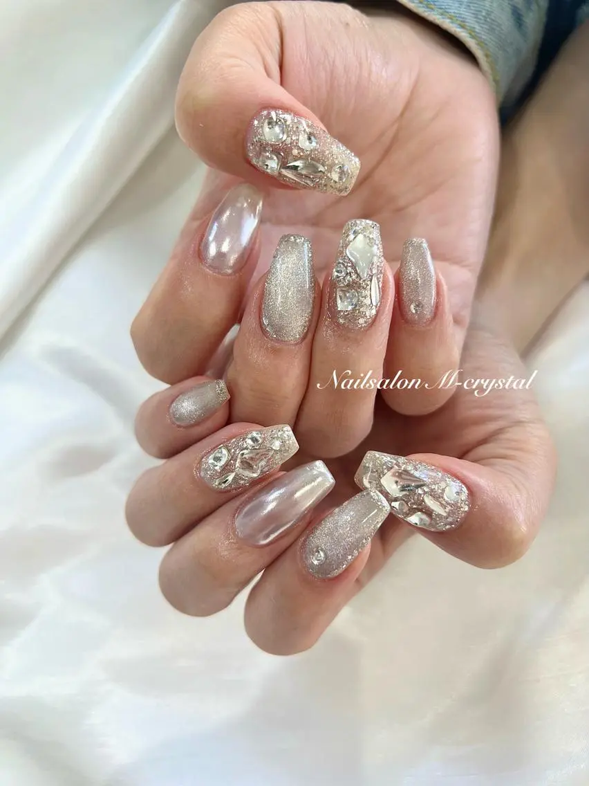 セミロング Nailsalon M-crystalのネイルデザイン