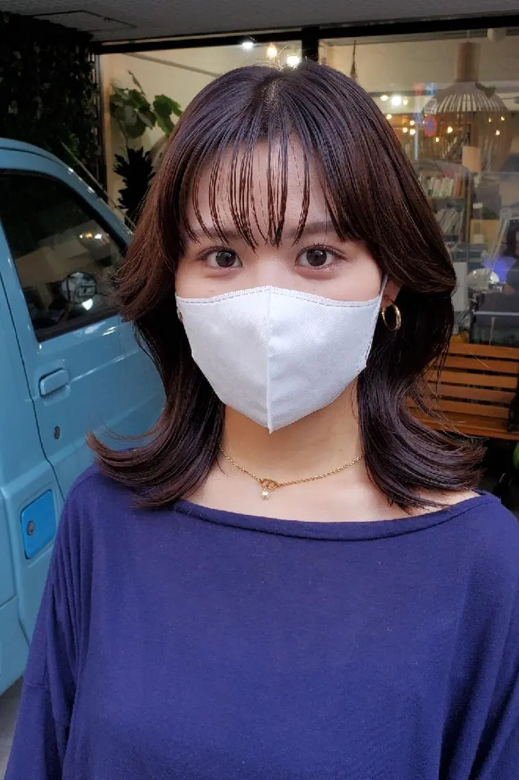 ミディアム カラー 切りっぱなしボブ ショートボブ ミディアムパーマ バレイヤージュ ベージュカラー カット ヘアカラー トリートメント 韓国レイヤー柔らかい 地毛風縮毛矯正/マツのヘアスタイル
