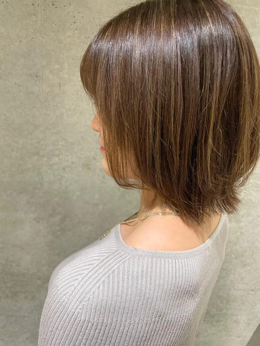 ミディアム カラー ヘアカラー トリートメント ハイライトが 得意なニキです😊のヘアスタイル