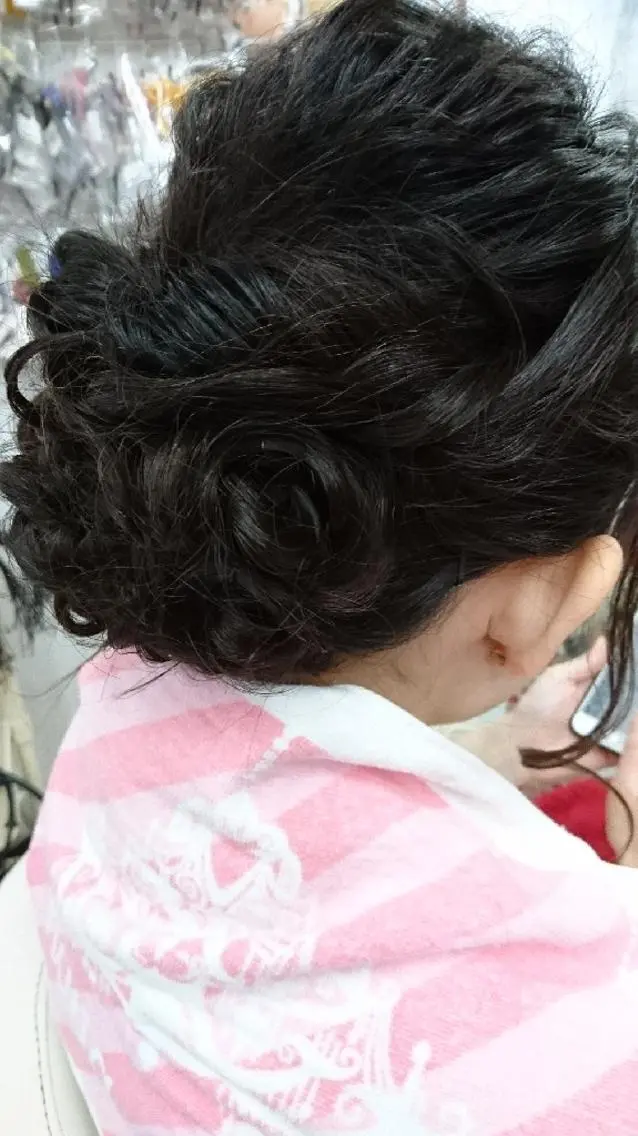 ロング ヘアアレンジ 工藤 マユナのヘアスタイル