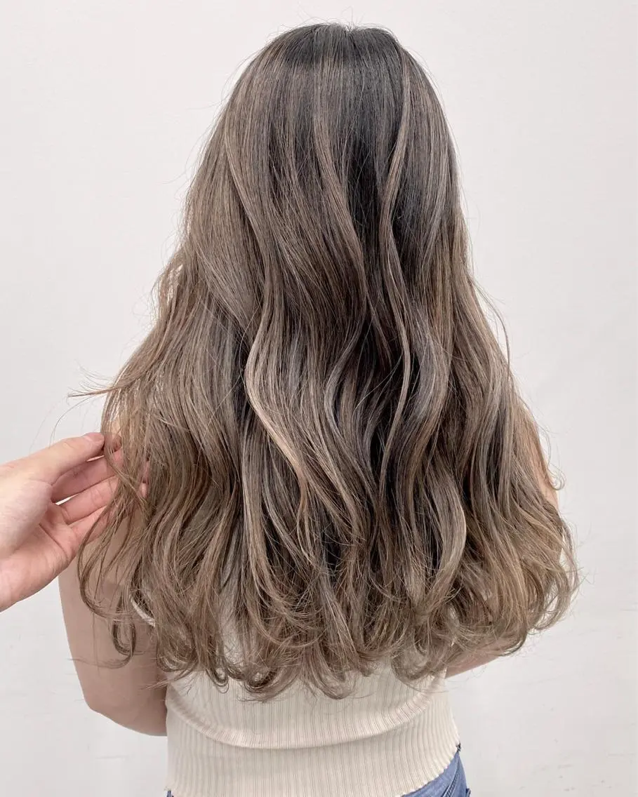 ロング カラー ヘアカラー トリートメント opus 店長大和 レイヤー/赤み消しのヘアスタイル