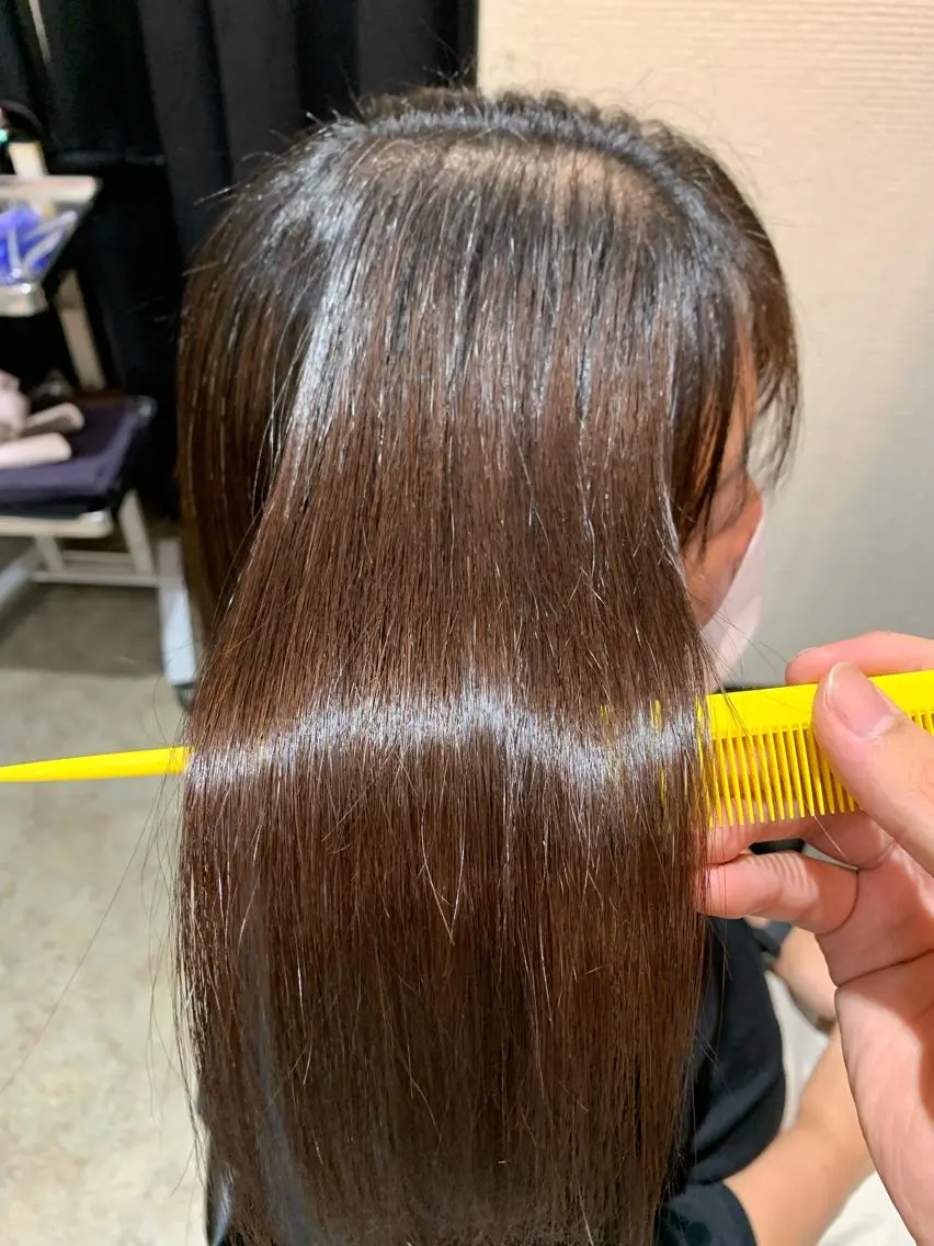 セミロング 縮毛矯正 『美髪育成』田中 詩恩のヘアスタイル