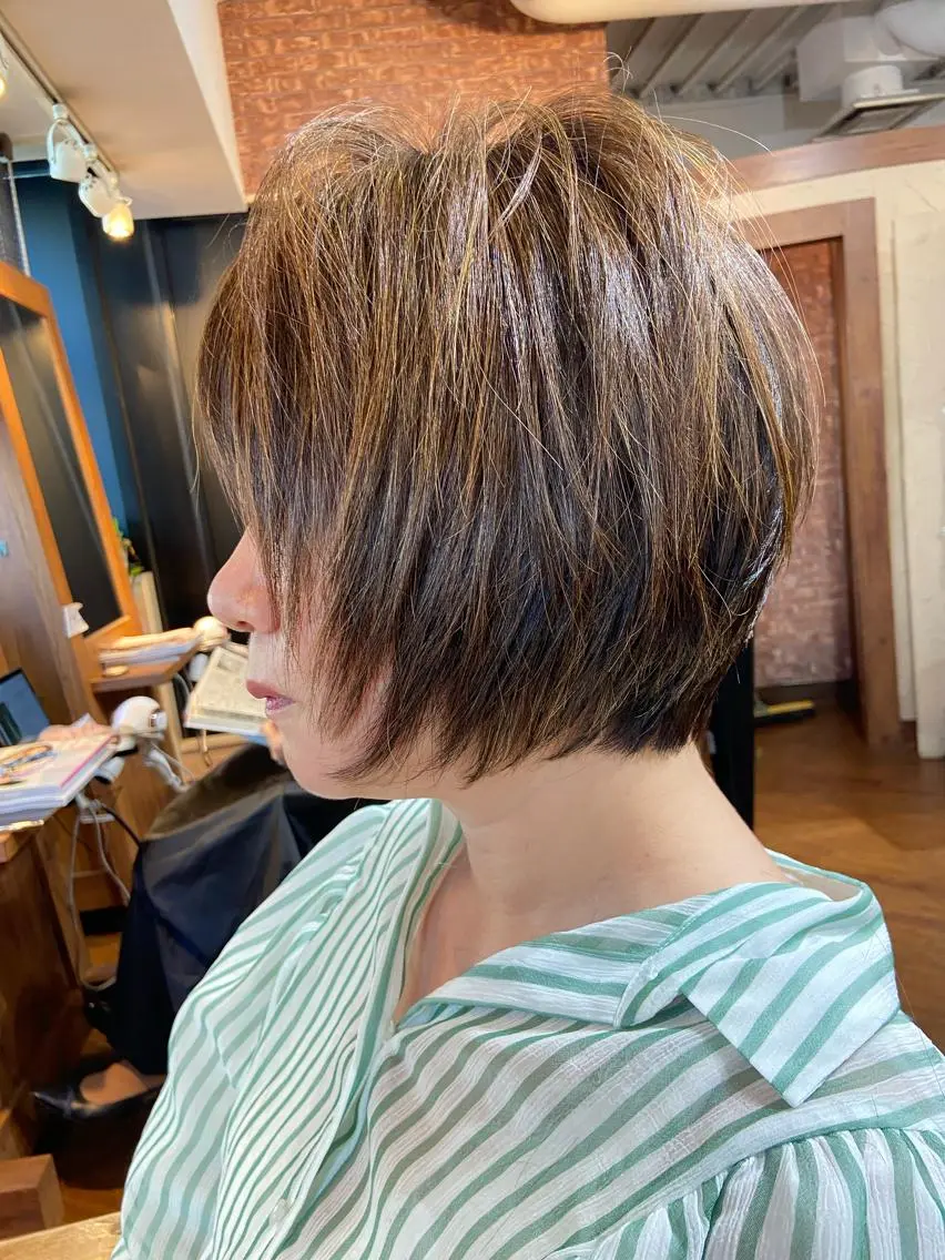 ショート カラー ボブレイヤー ボブ レイヤーカット 艶髪/髪質改善/ レイヤー/鈴木慎一のヘアスタイル