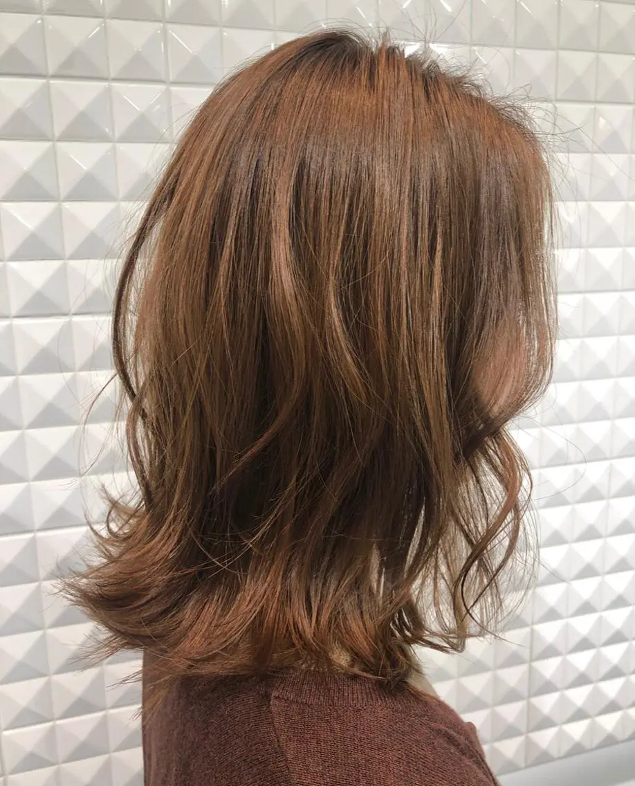 ミディアム 磯山 直貴のヘアスタイル