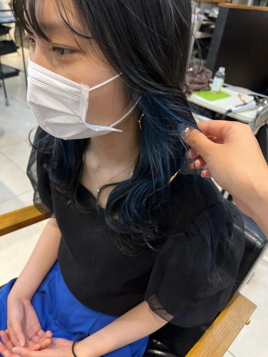 ロング カラー ヘアアレンジ キッズ ネイル マツエク・マツパ アイブロウ インナーカラー 眉カラー ヘアカラー トリートメント 透明感カラー🤎 ゆりのヘアスタイル