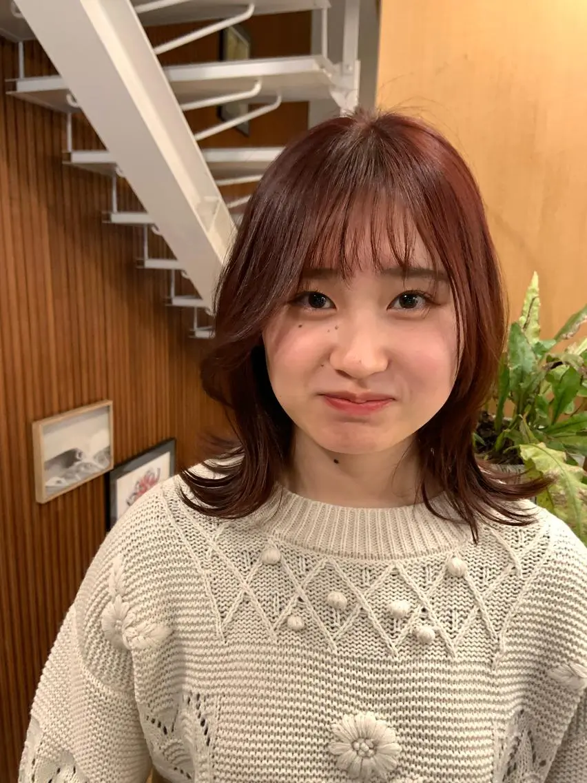 ミディアム カラー アオキ サキ💫のヘアスタイル
