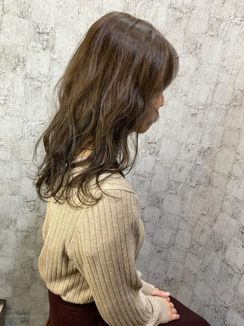 セミロング カラー カット ヘアカラー 長濱 俊のヘアスタイル