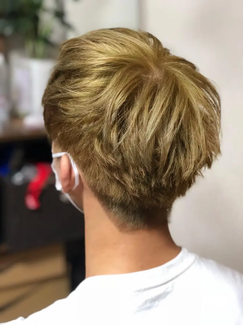 ショート メンズ メンズハイトーン 柳澤 和也のヘアスタイル