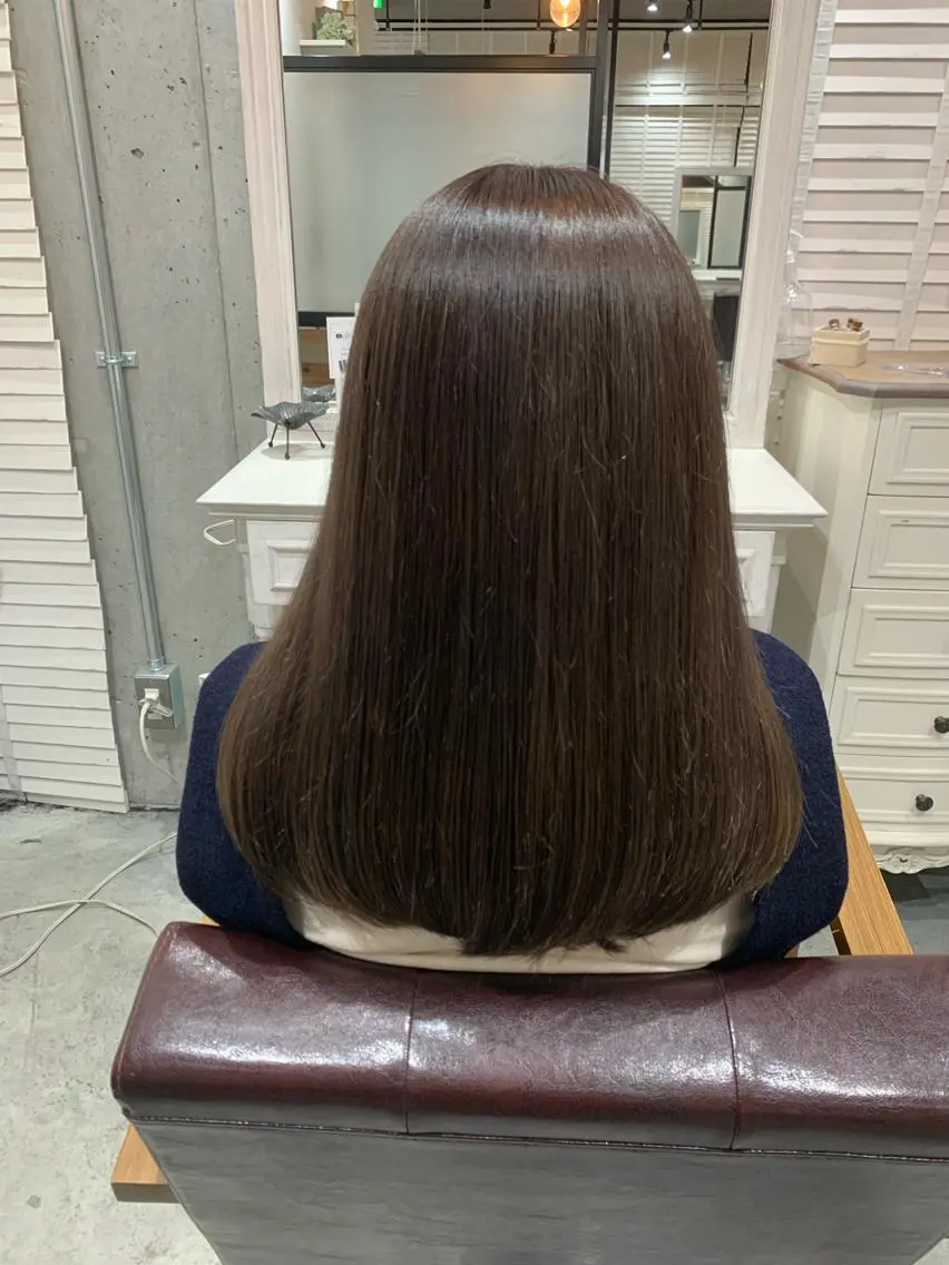 ロング ヘアカラー LITTLE _KATOのヘアスタイル