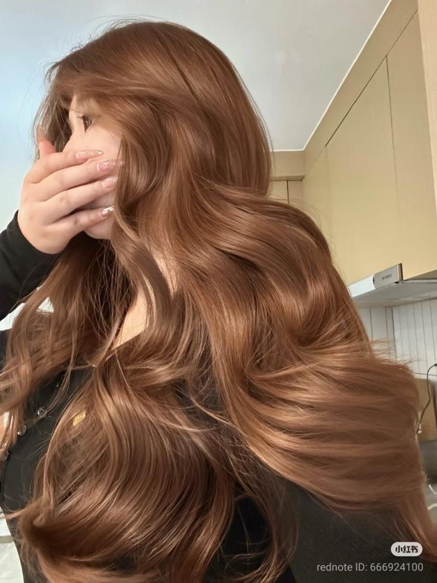 カラー カット ヘアカラー トリートメント ヘアセット 中×韓mix🥀秋色 ワンホンヘア🤍のヘアスタイル