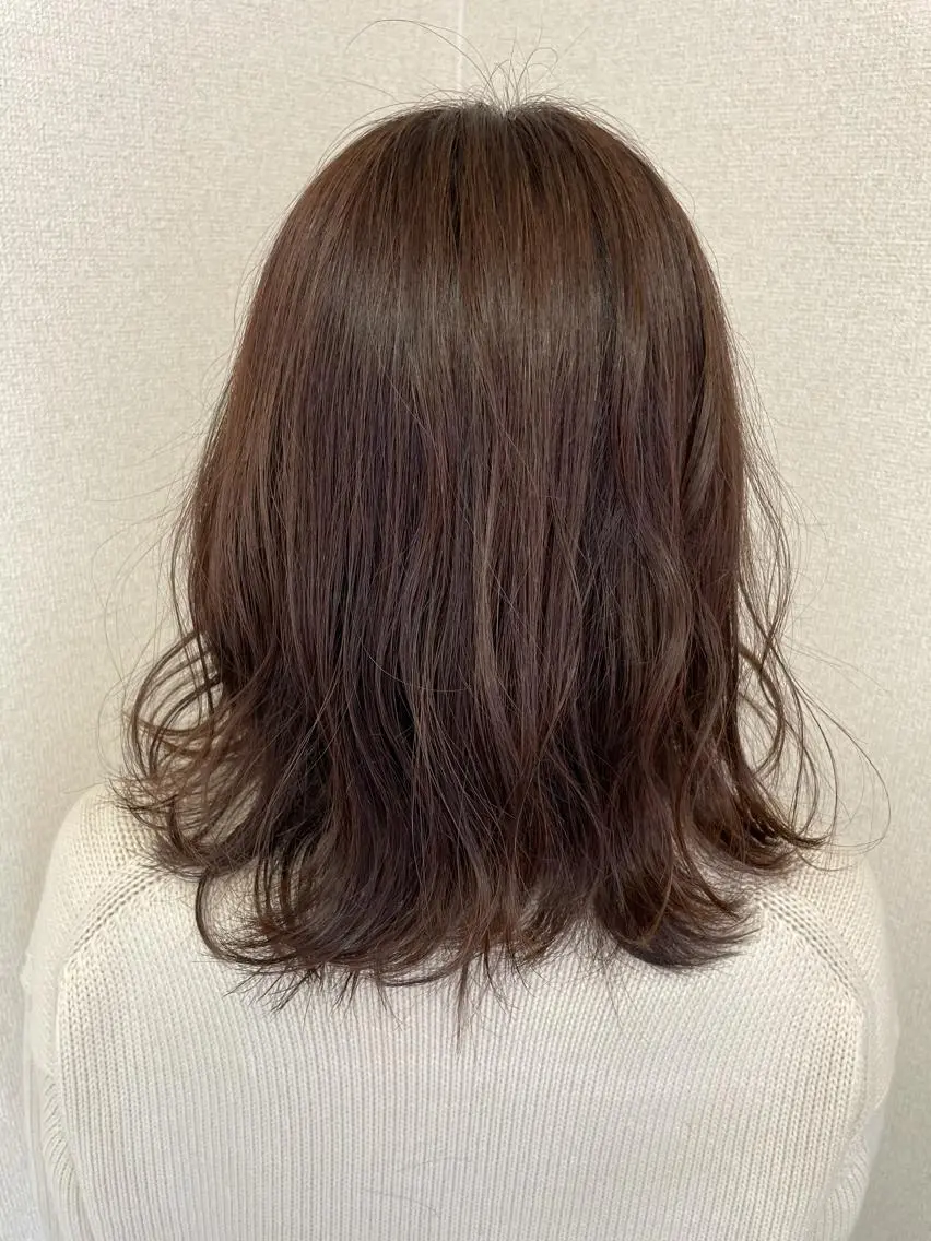 ミディアム アッシュ 髪質改善お任せ ください♪ひとみのヘアスタイル