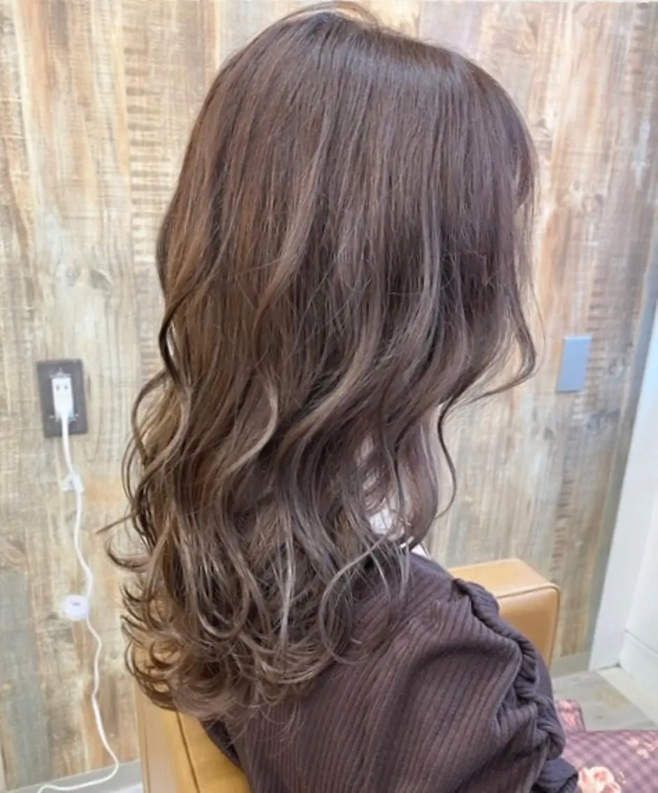 セミロング カラー FUKUSHIMA 🔥のヘアスタイル