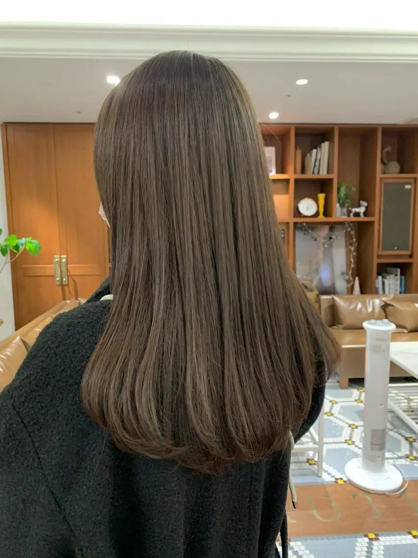 ロング 山本 龍貴のヘアスタイル