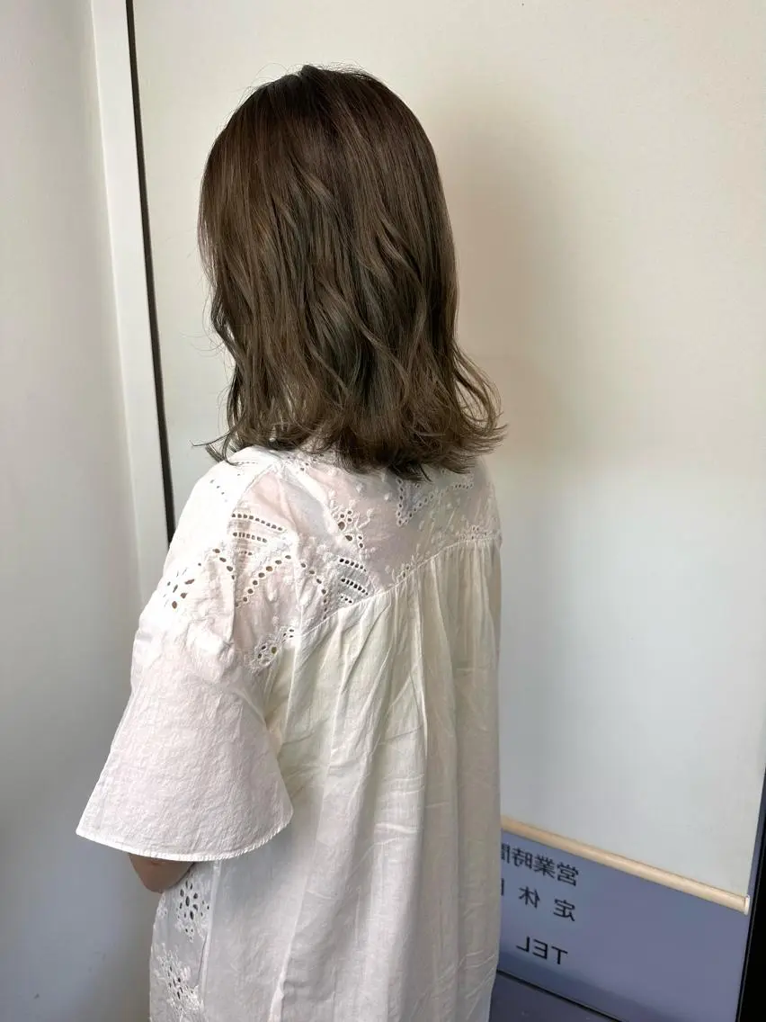 ミディアム カラー ブリーチカラー🫧 森　凪沙のヘアスタイル