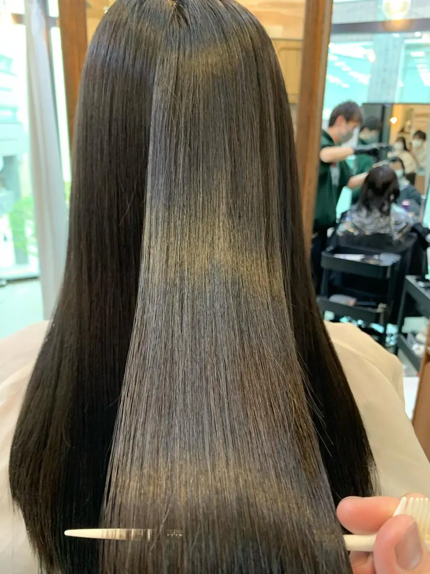 ロング カラー 透明感カラー プルエクステで憧れの ロングヘアに✨蛇石のヘアスタイル