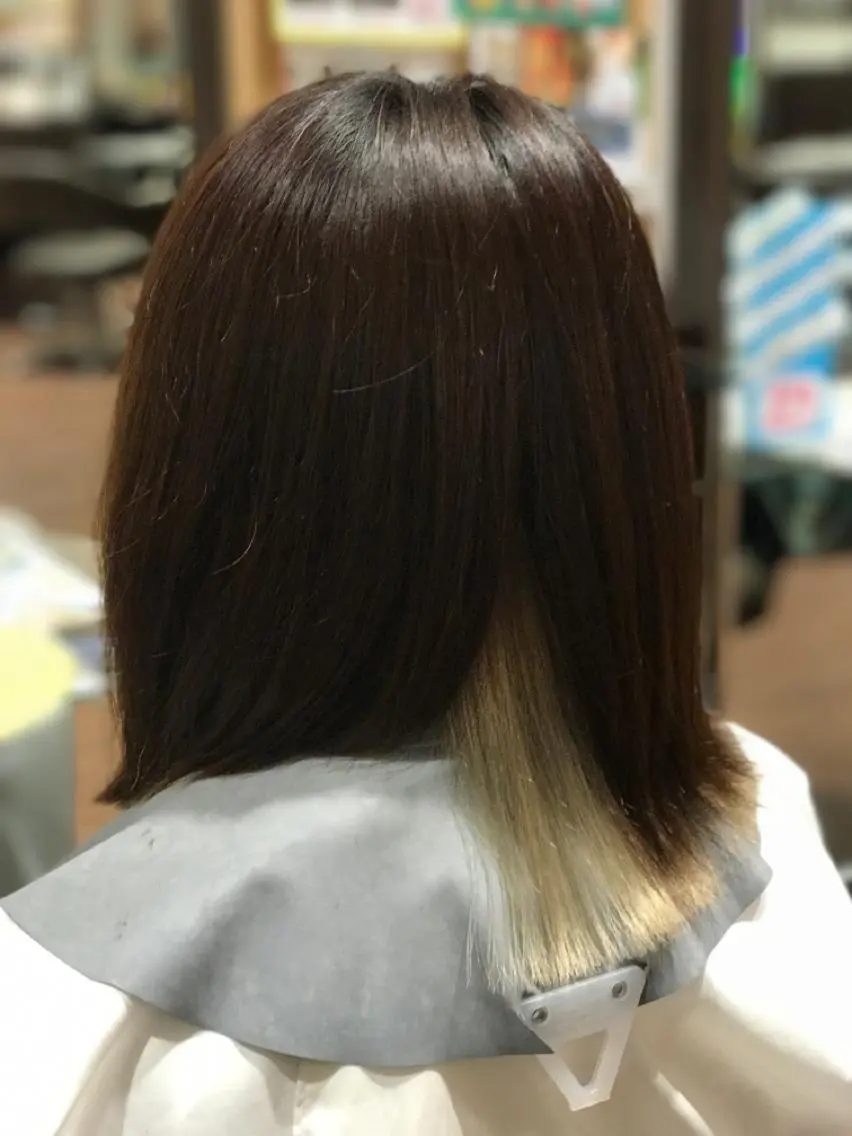 ミディアム カラー ブリーチ ケアブリーチ インナーカラー イエローカラー ヘアカラー トリートメント 稲村 toshiのヘアスタイル