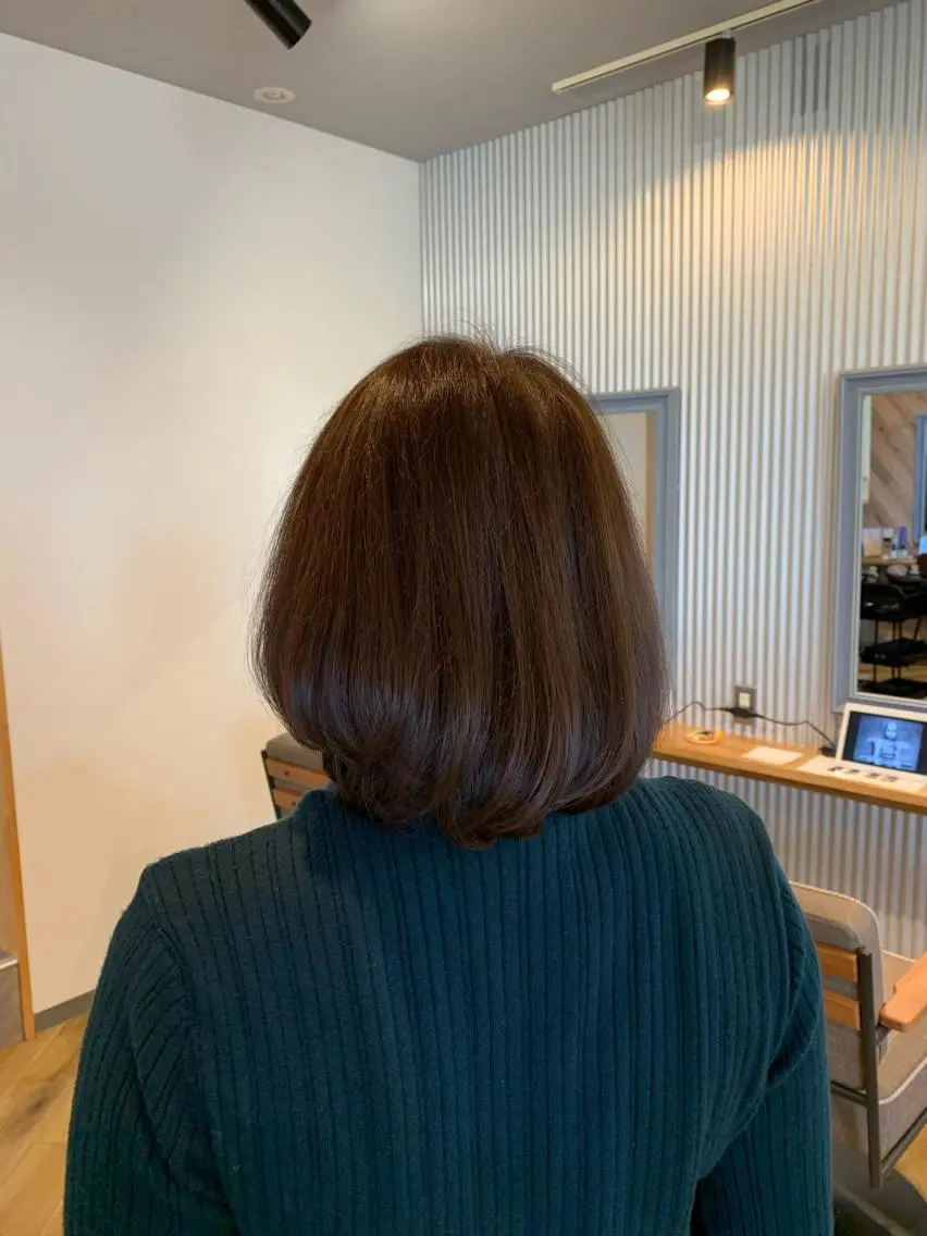 ショート カラー オーガニックカラー 髪質改善 トリートメント 髪質改善カラーズ カフェプラスのヘアスタイル