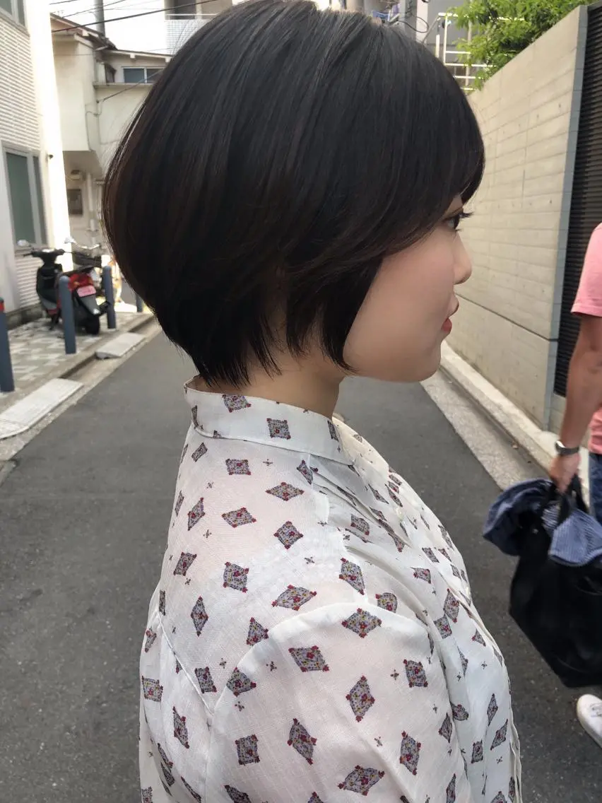ショート 切りっぱなしボブ アッシュ ボブ 外国人風カラー ハイライト ショート職人 美容師【KENTA】のヘアスタイル