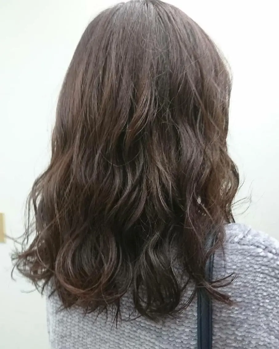 ミディアム カラー ピンクカラー バイオレットカラー ヘアカラー トリートメント 30.40代大人 ショート✨️井上雄輝のヘアスタイル