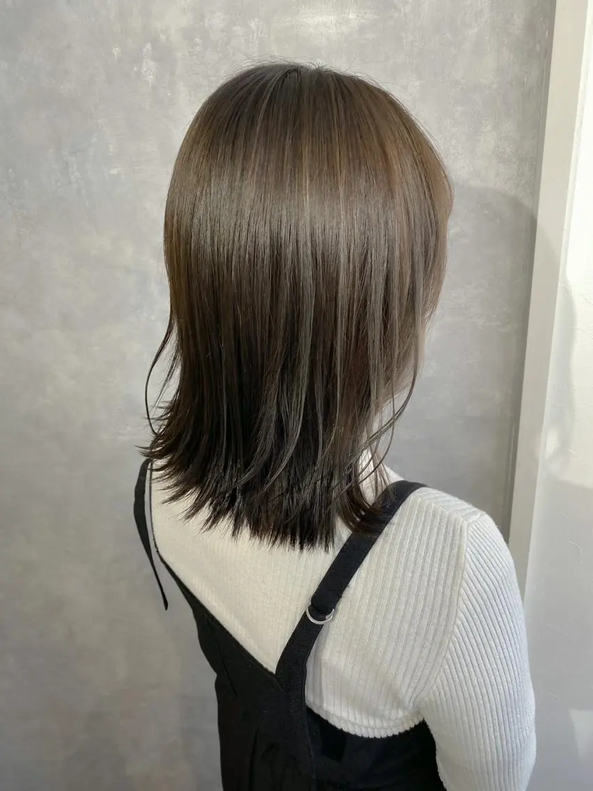 ミディアム カラー カット ヘアカラー トリートメント 【Lei】橋本孝太 レイヤー・美髪矯正のヘアスタイル