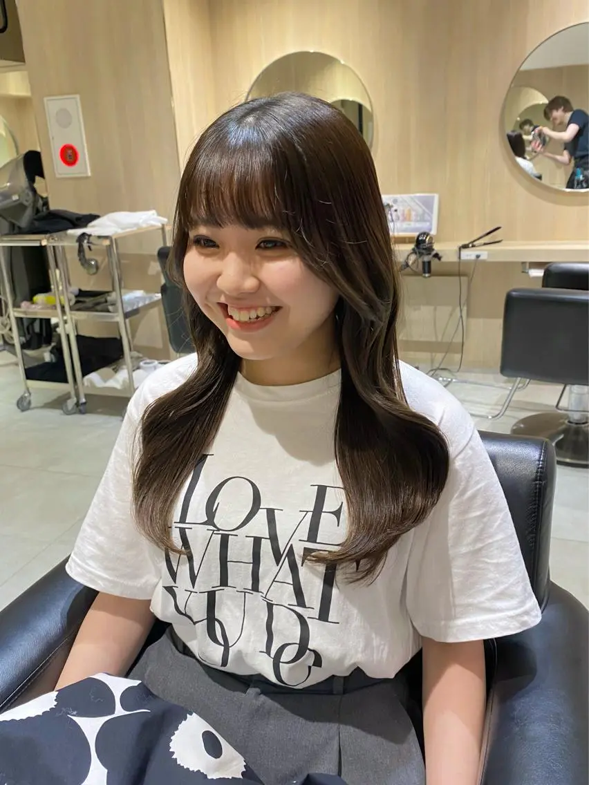 ロング カット ヘアカラー トリートメント 荒谷 薫のヘアスタイル