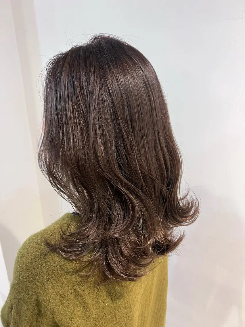 セミロング カラー ブラウンカラー ココアブラウン イルミナカラー 🤍中野 レオ🤍のヘアスタイル