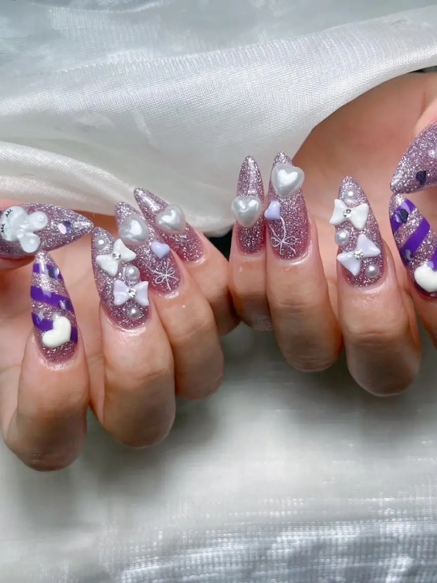 ネイル 持ち込み ハンドネイル 💕リリ 🩷のネイルデザイン