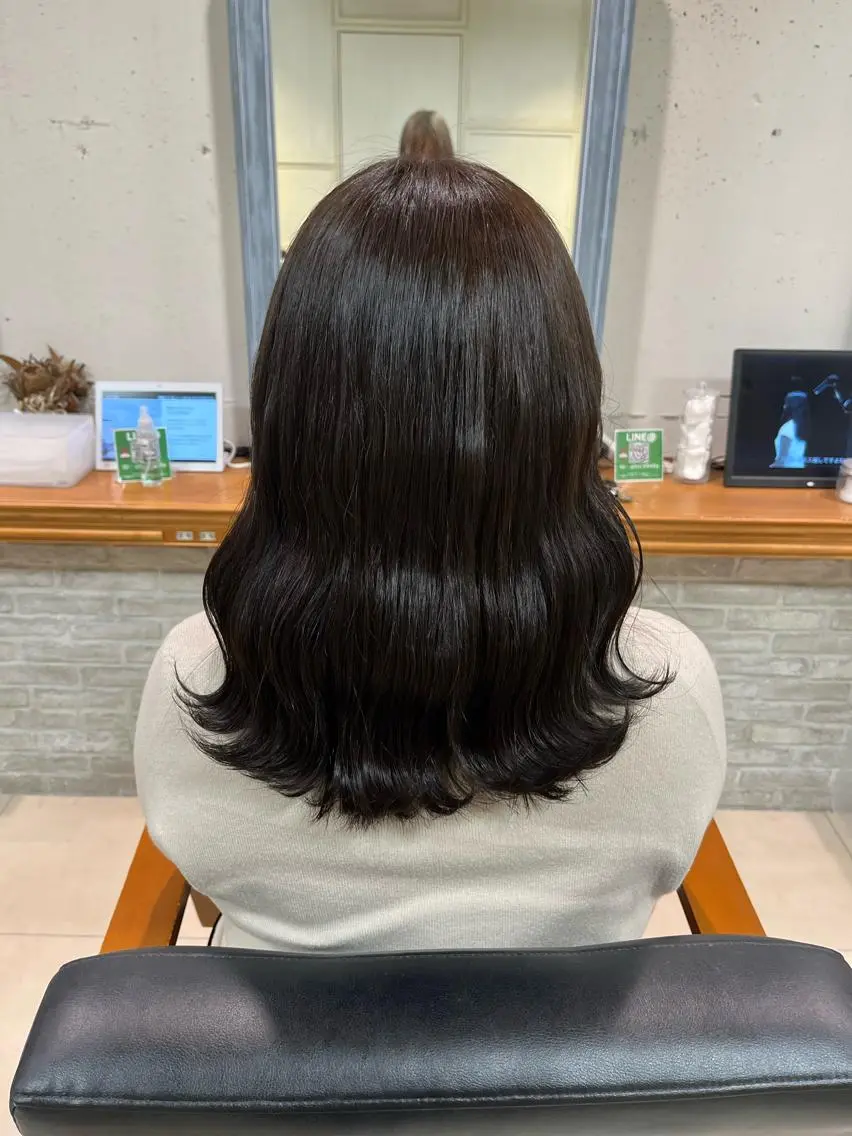 ミディアム カラー Froom🌻 村上夏菜のネイルデザイン