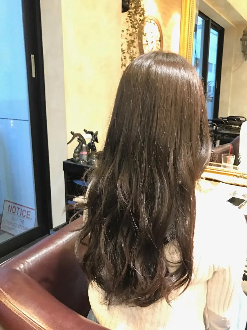 セミロング アッシュ アッシュグレー 🌈髪質改善💕 縮毛矯正✨青木まで✨のヘアスタイル