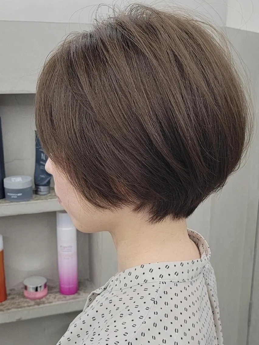 ショート くびれヘア 顔周りカット ショートヘア 代表/淀屋/髪質改善 ダメージレスカラー✨のヘアスタイル