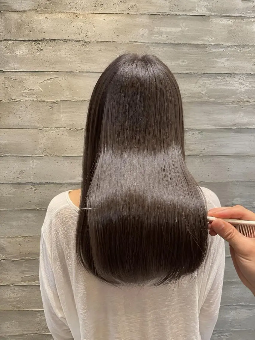 セミロング 髪質改善 トリートメント ショートカット │ 白髪ぼかし│ゆうまのヘアスタイル