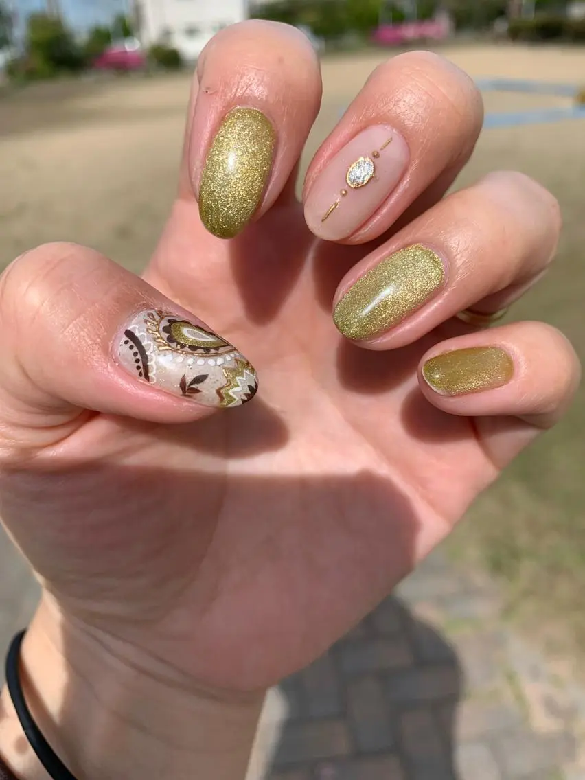 ネイル 大崎 奈々のネイルデザイン