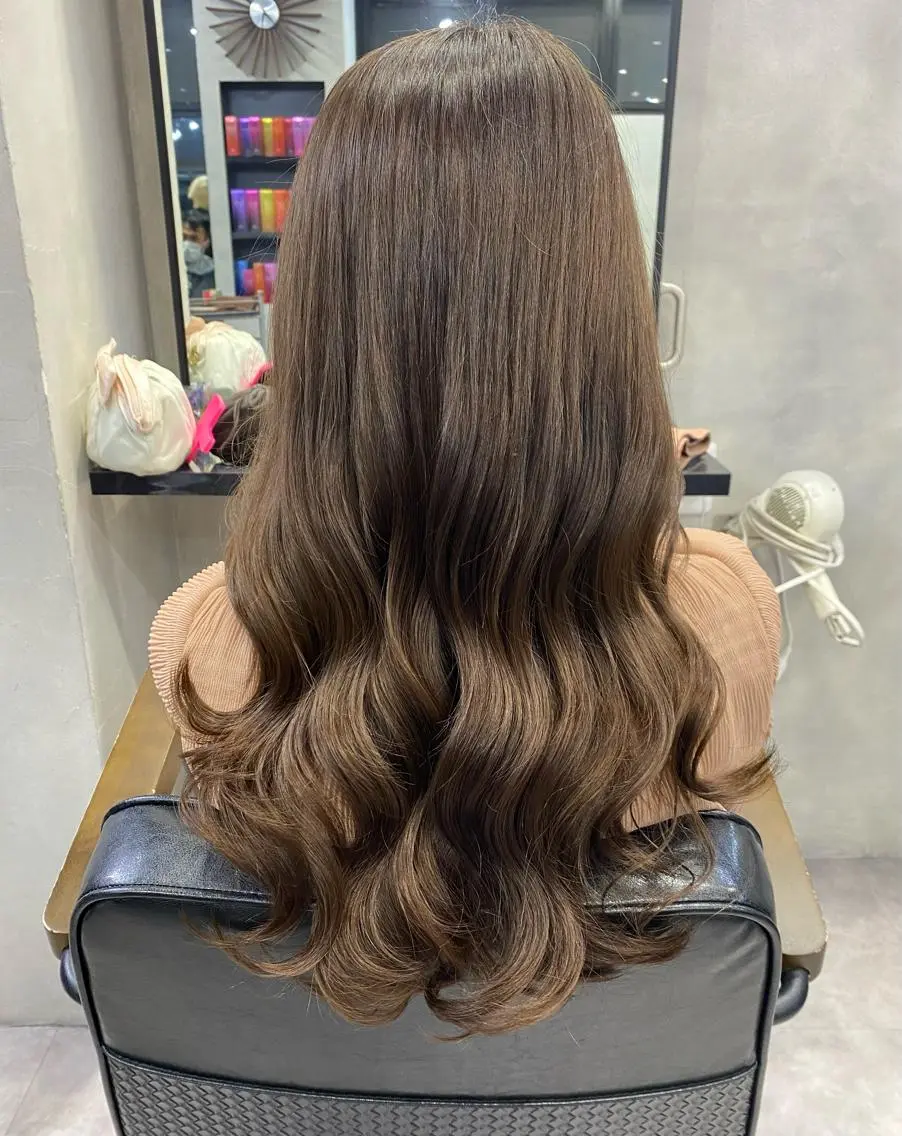 セミロング カラー ヘアアレンジ シールエクステ アッシュ バレイヤージュ ベージュカラー ブリーチ ヘアカラー トリートメント ar+ ❤︎ maiのヘアスタイル