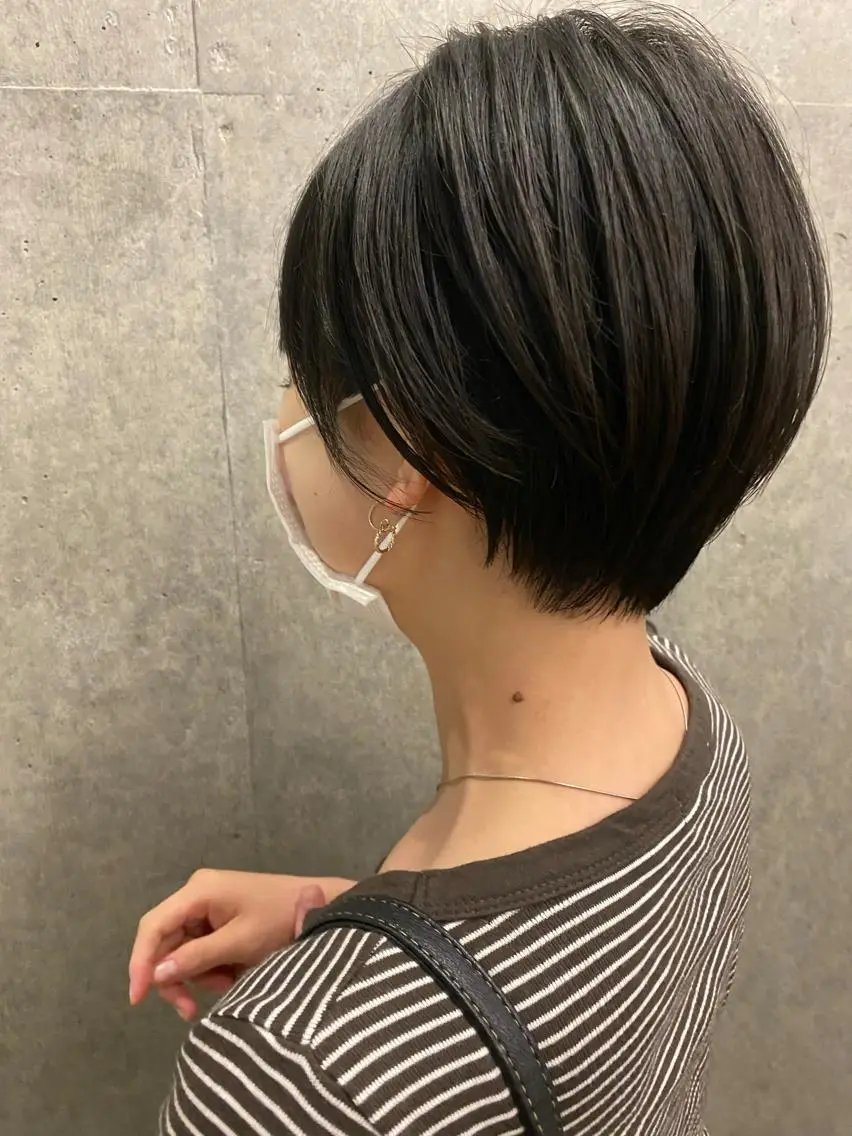 ショート カット 駅チカ【ali'i】 アリイ花崎友美☘のヘアスタイル