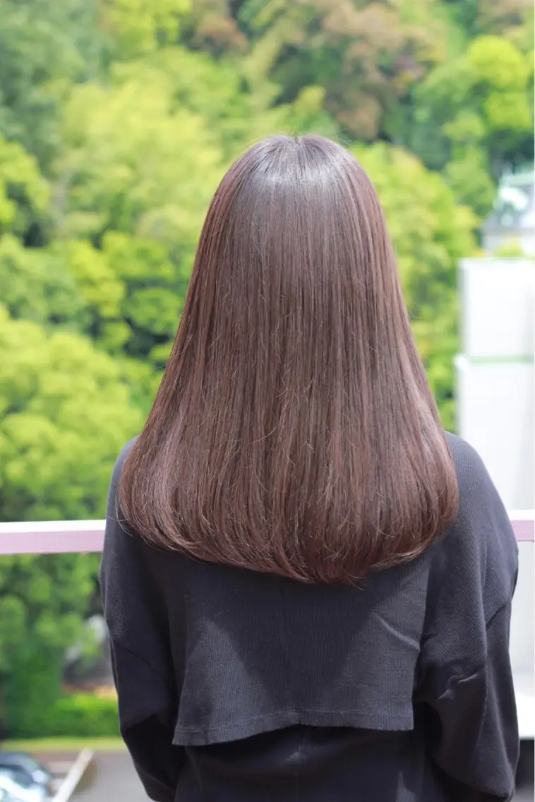 セミロング カラー グレージュ カット ヘアカラー Viage （ビアージュ）のヘアスタイル