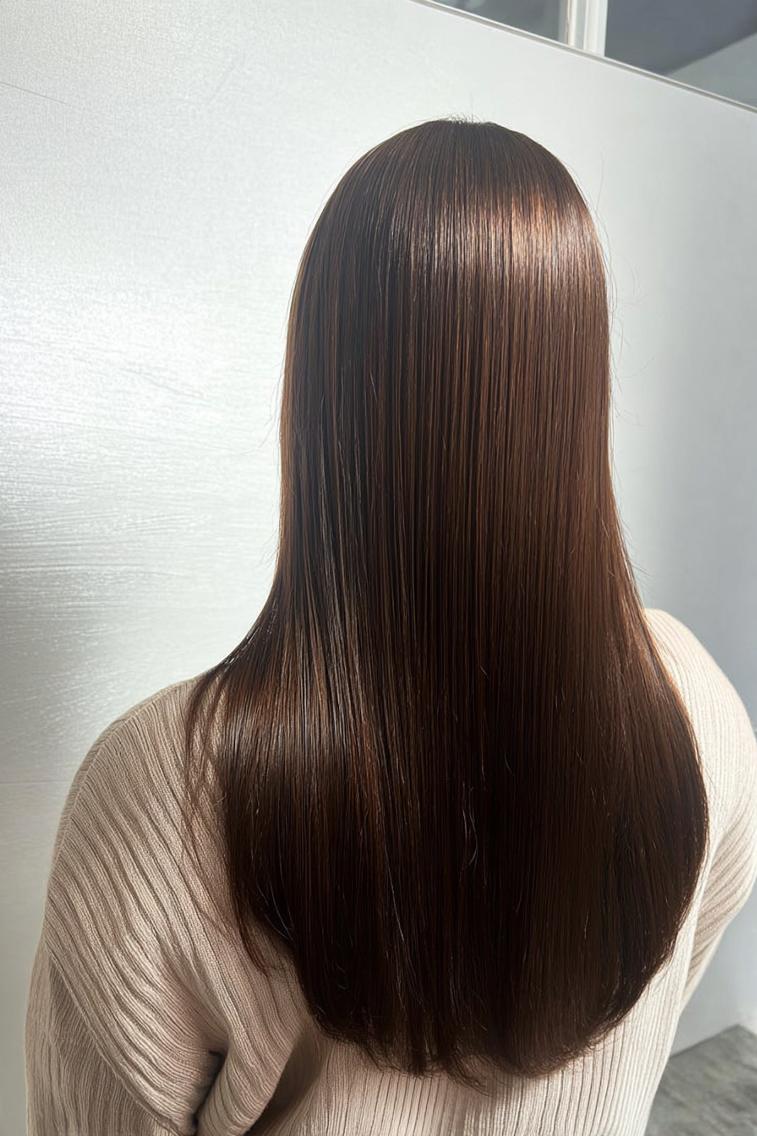 カラー ロング 小村敏司 / 代表 /アンニュイスタイルのヘアスタイル