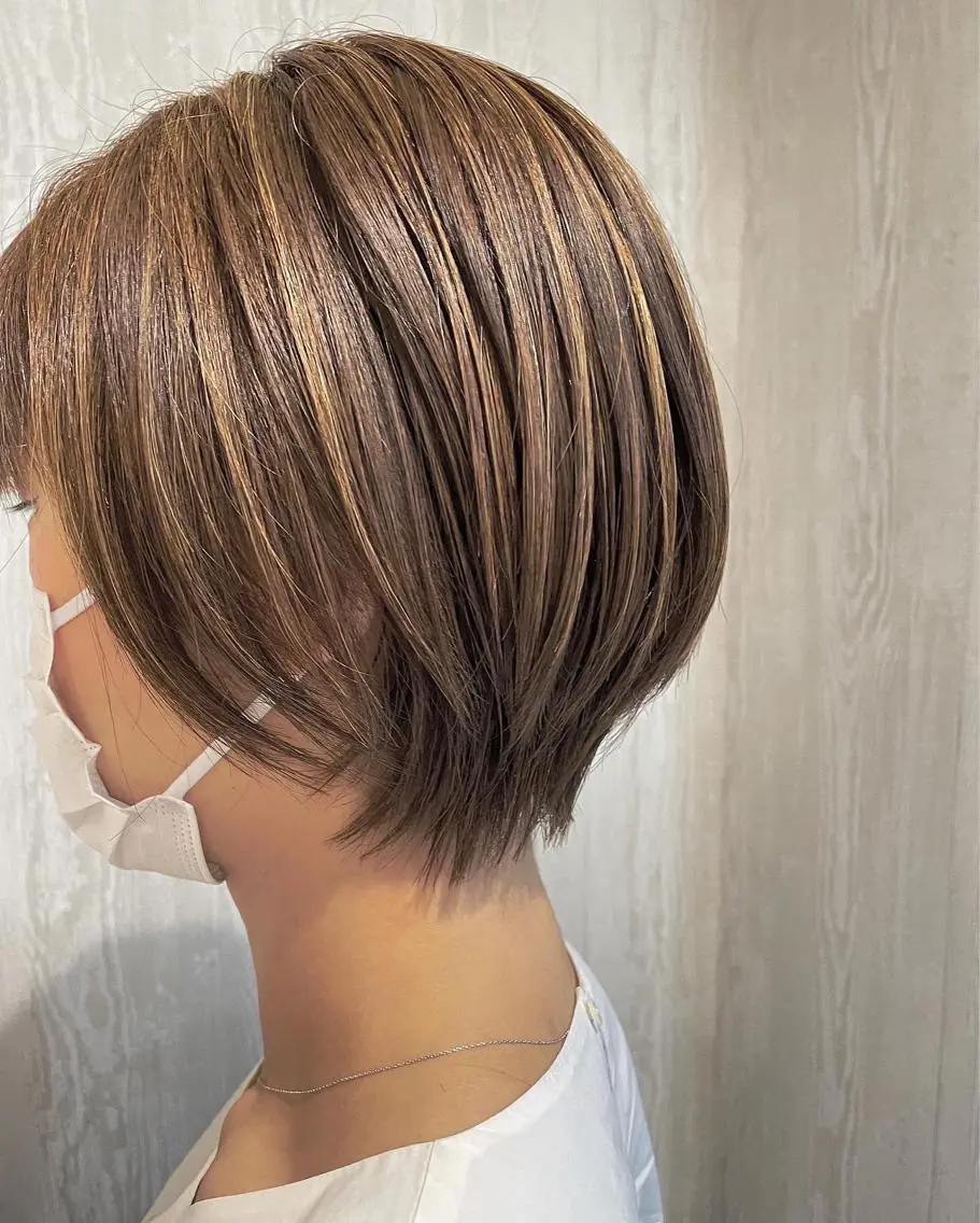 ショート カラー アッシュ ベージュカラー 透明感カラー ハイライトカラー 外国人風カラー カット ヘアカラー トリートメント 河合秀明/ショート /ボブ/レイヤーのヘアスタイル