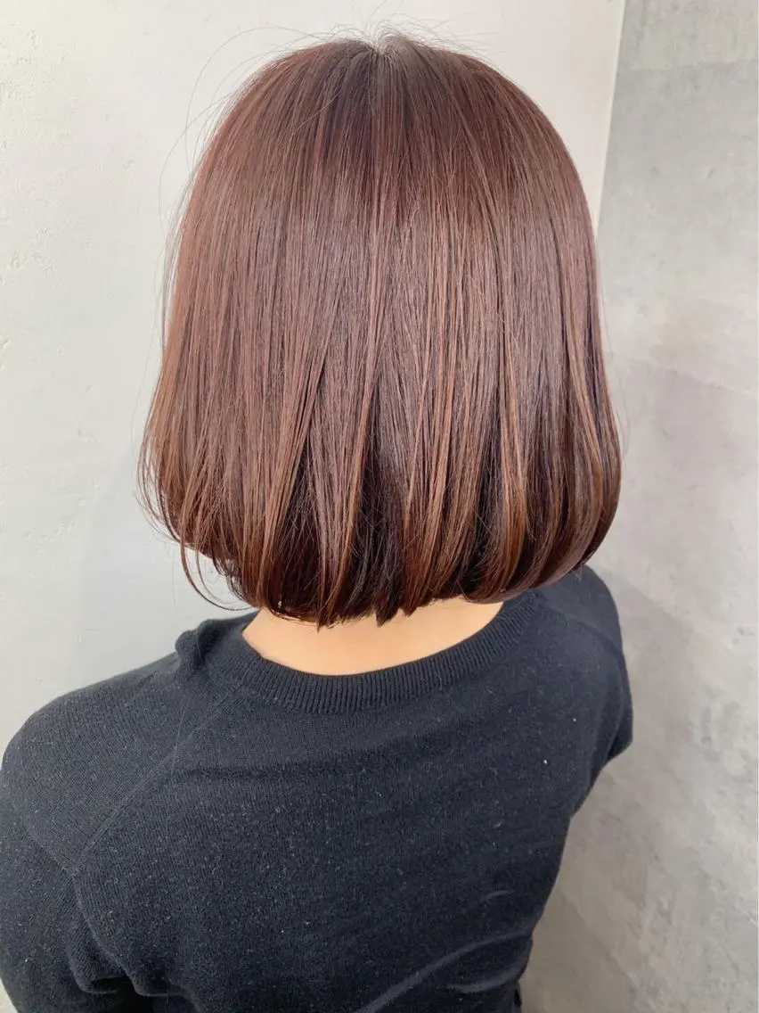 ショート カラー _WHITE 高槻のヘアスタイル