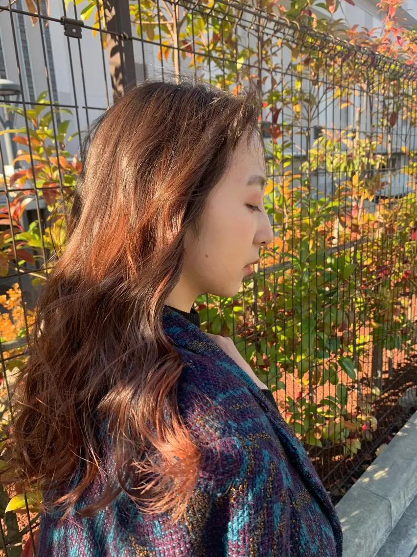 ロング 小西 美帆のヘアスタイル