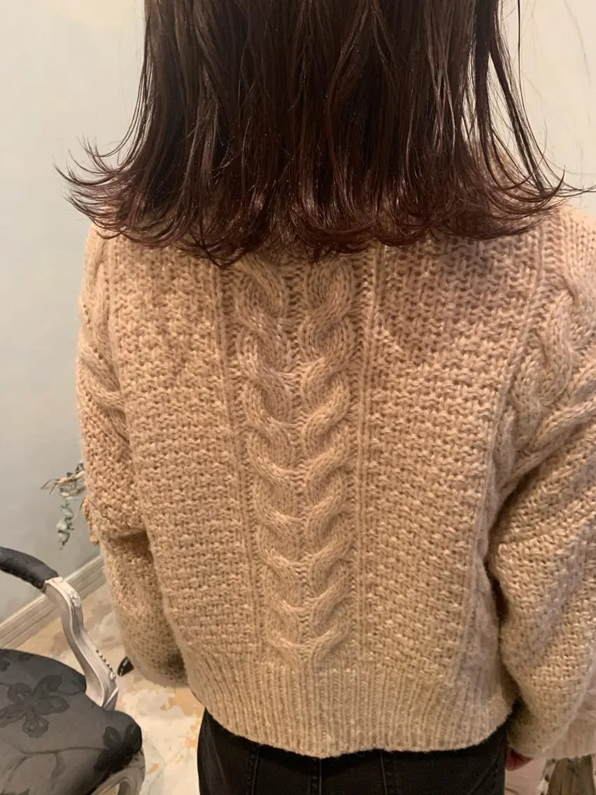 ロング カラー SAKINO ベージュカラーのヘアスタイル
