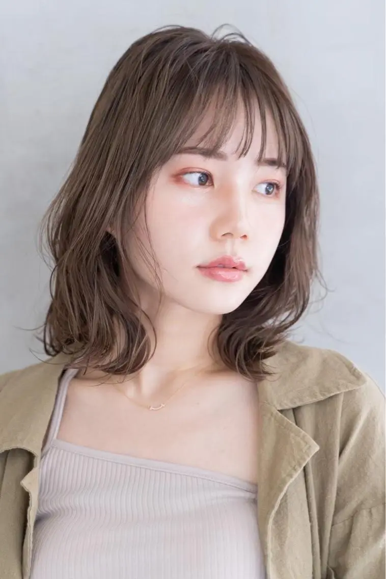 セミロング 顔まわりレイヤー 韓国風ヘア レイヤーカット ローレイヤー 縮毛矯正 カット トリートメント 【必ず似合わせます】 川口航平のヘアスタイル